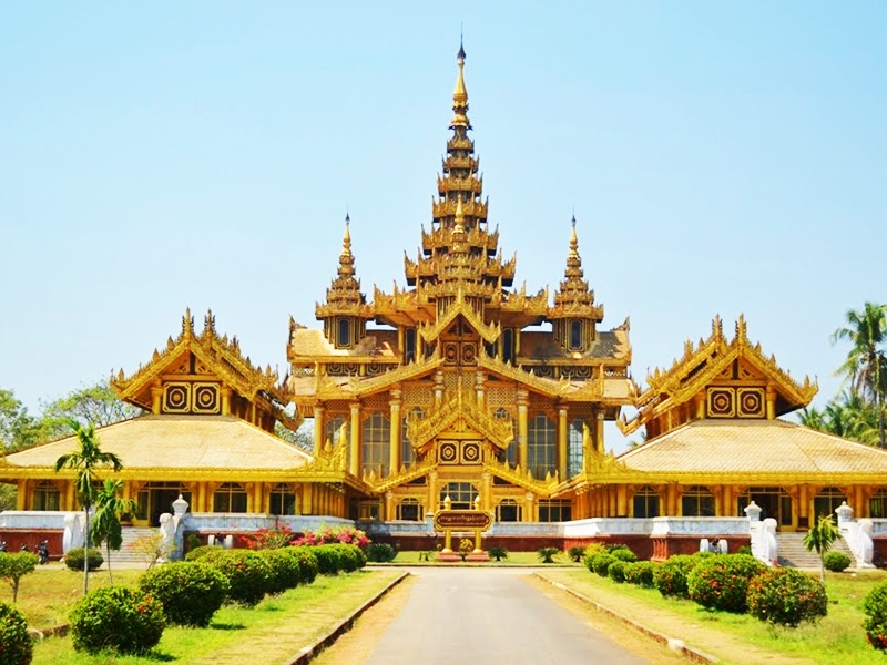 YANGON - BAGO - GOLDEN ROCK