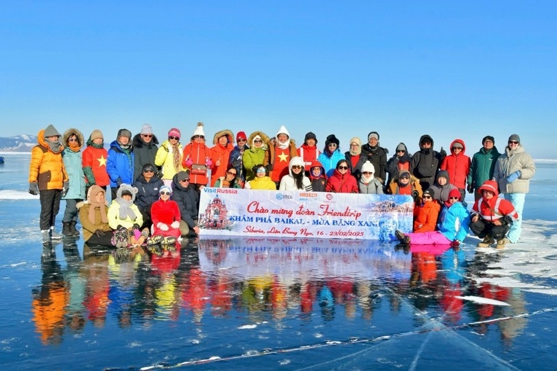 KHÁM PHÁ HỒ BAIKAL MÙA BĂNG XANH 2026